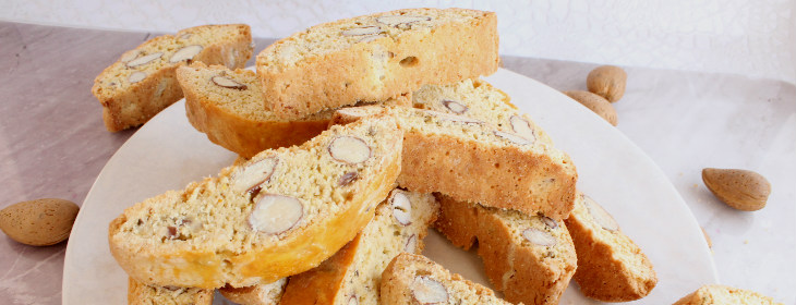 Cantuccini with orange and fennel seeds - The perfect biscotti!